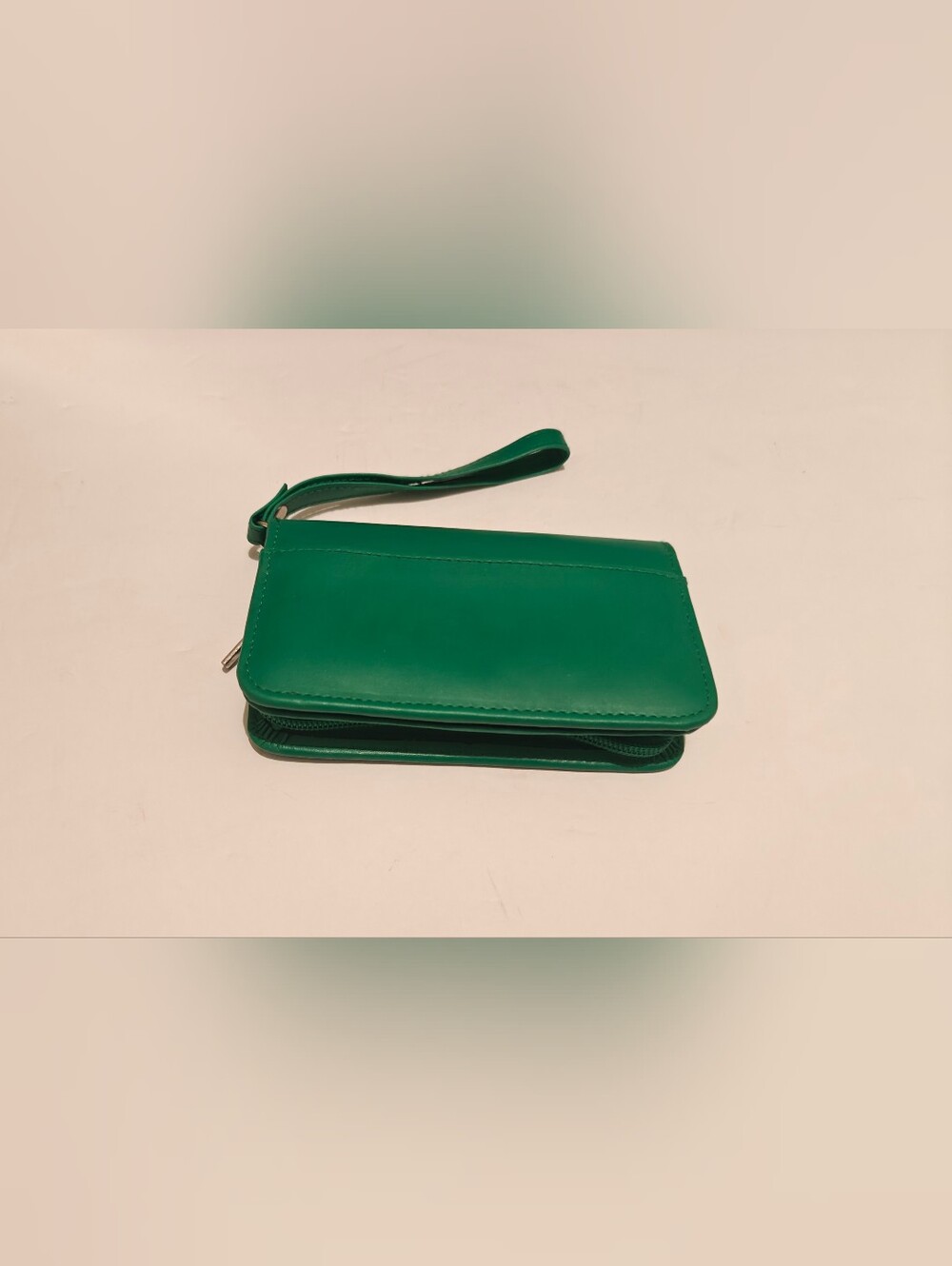 Green Gemline Womens Clutch/Wallet New No Box Never Used